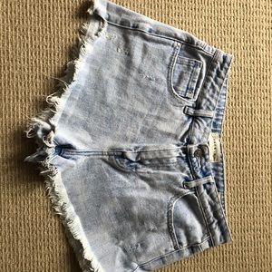 pacsun lightwash jean shorts